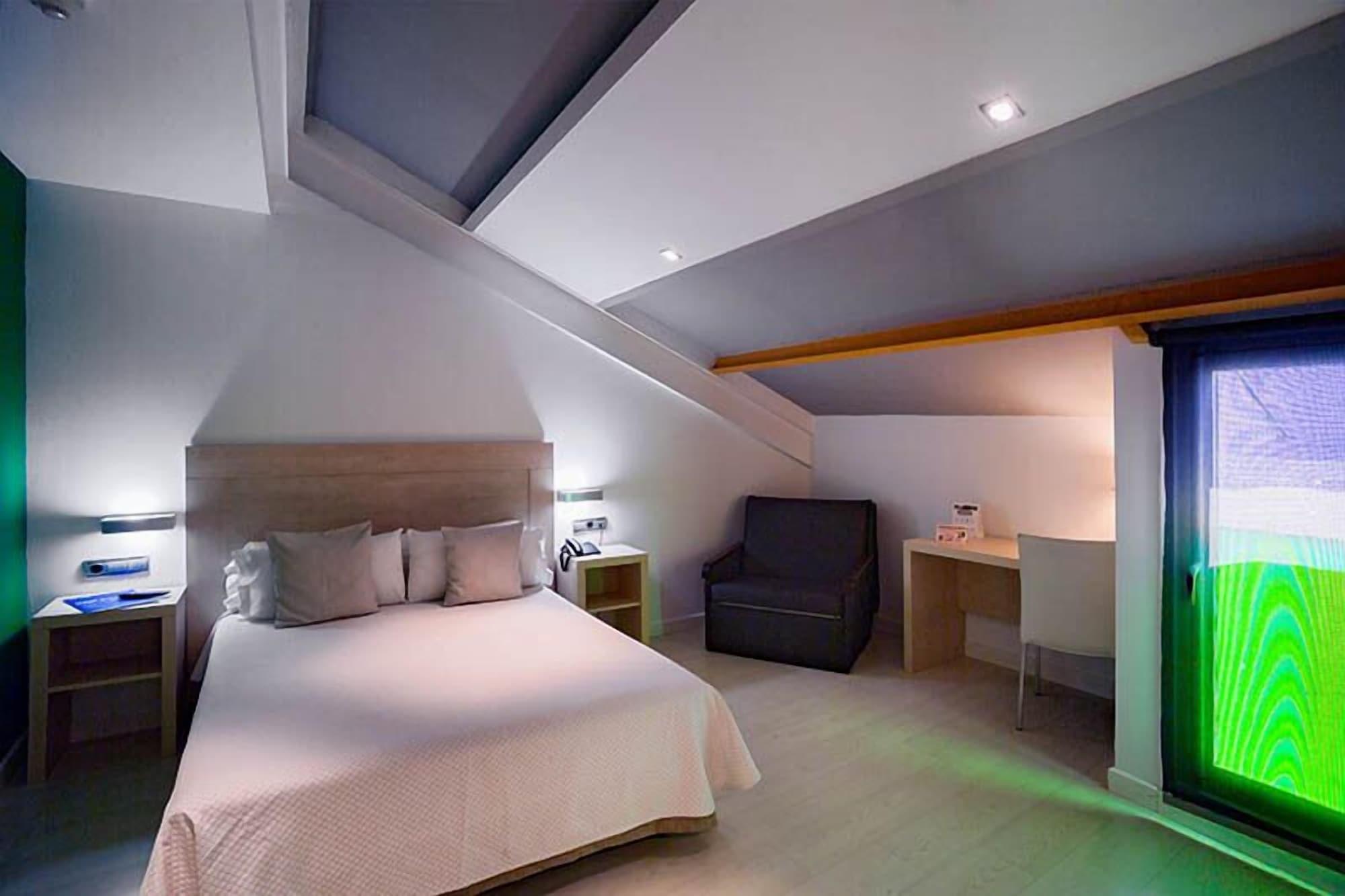Hotel Europa Jaén Εξωτερικό φωτογραφία